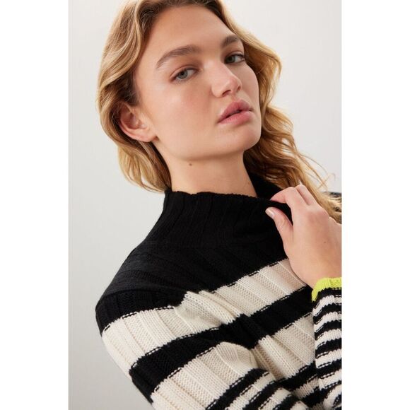 Chinti & Parker
Retro Stripe Sweater - Picture 8 of 11